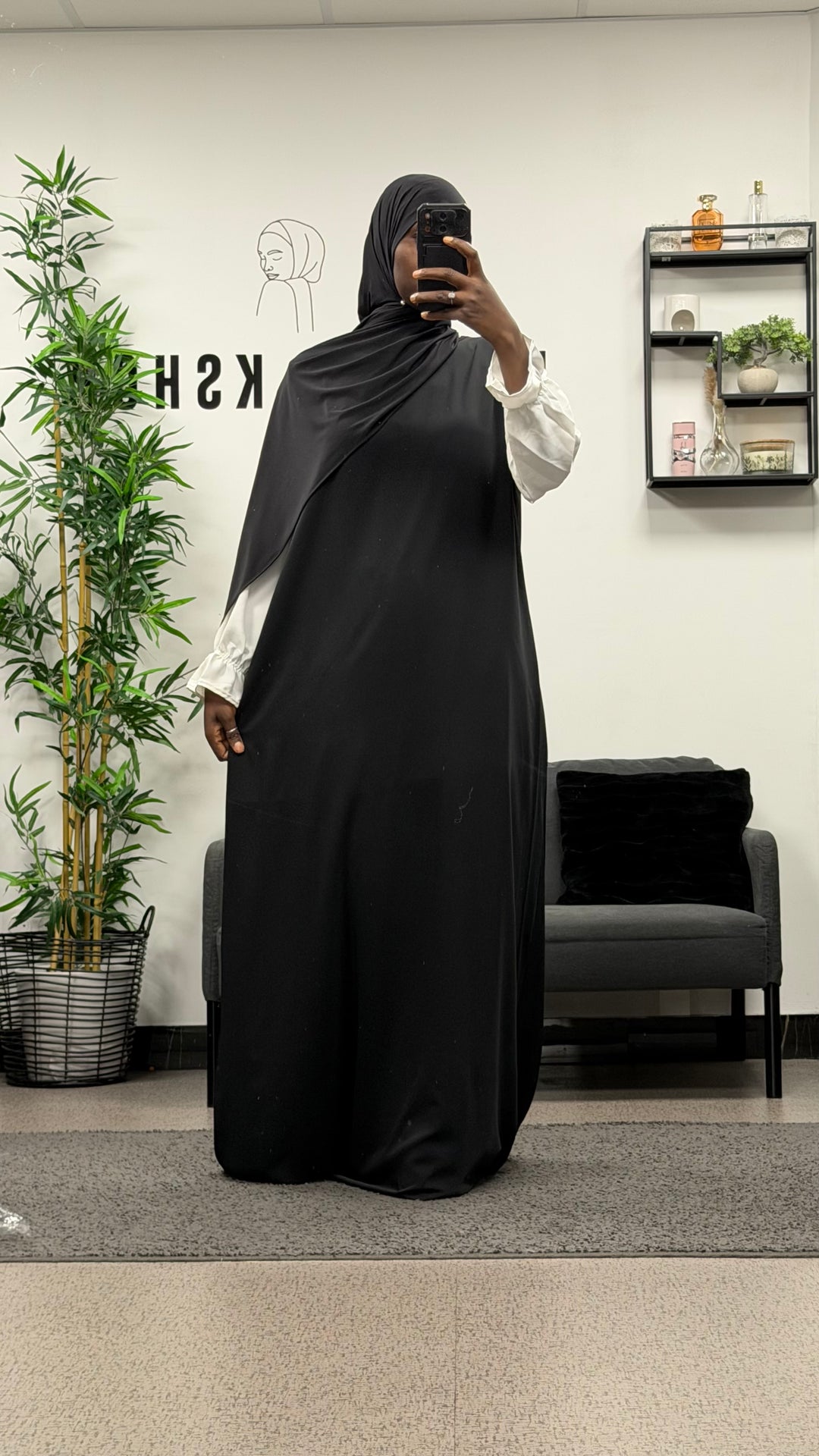 ROBE SANS MANCHES EN SOIE
