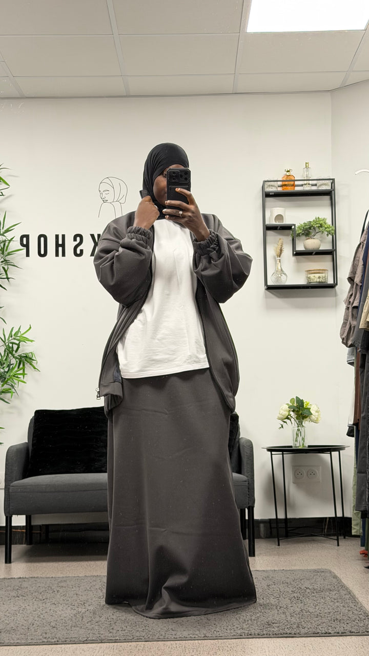 ENSEMBLE JOGGING TENDANCE JUPE