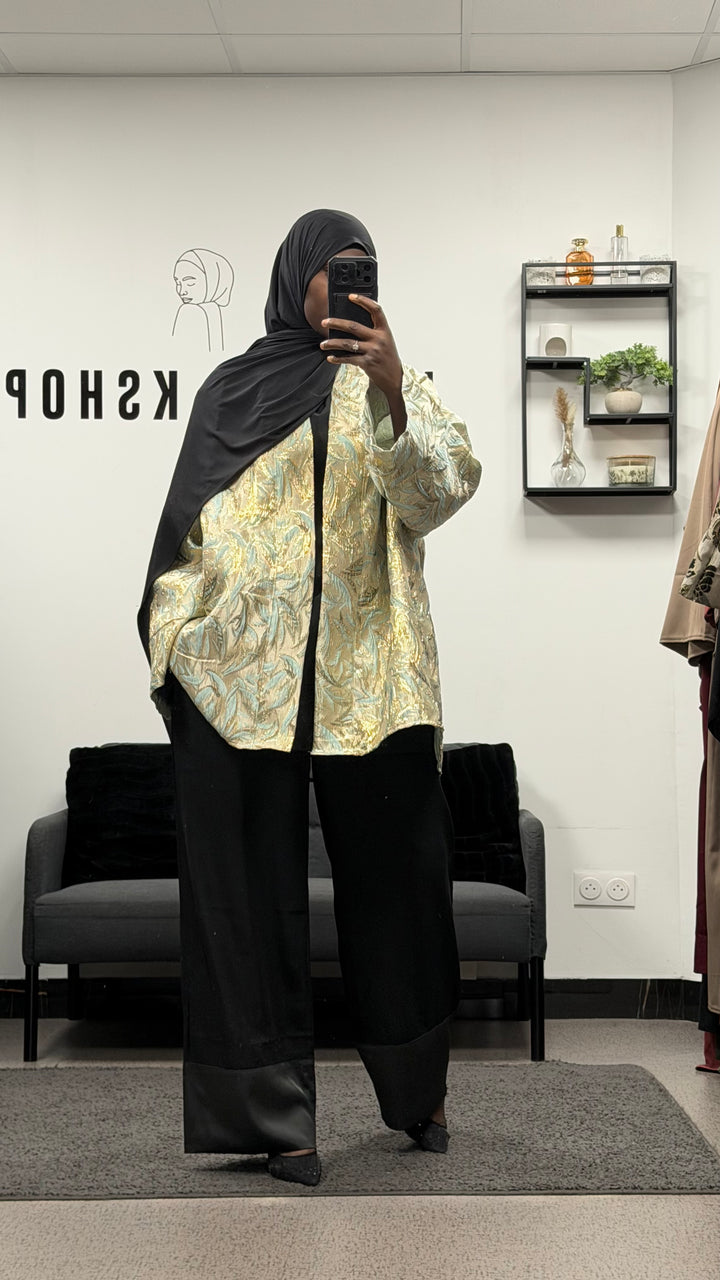 Kimono court brocard