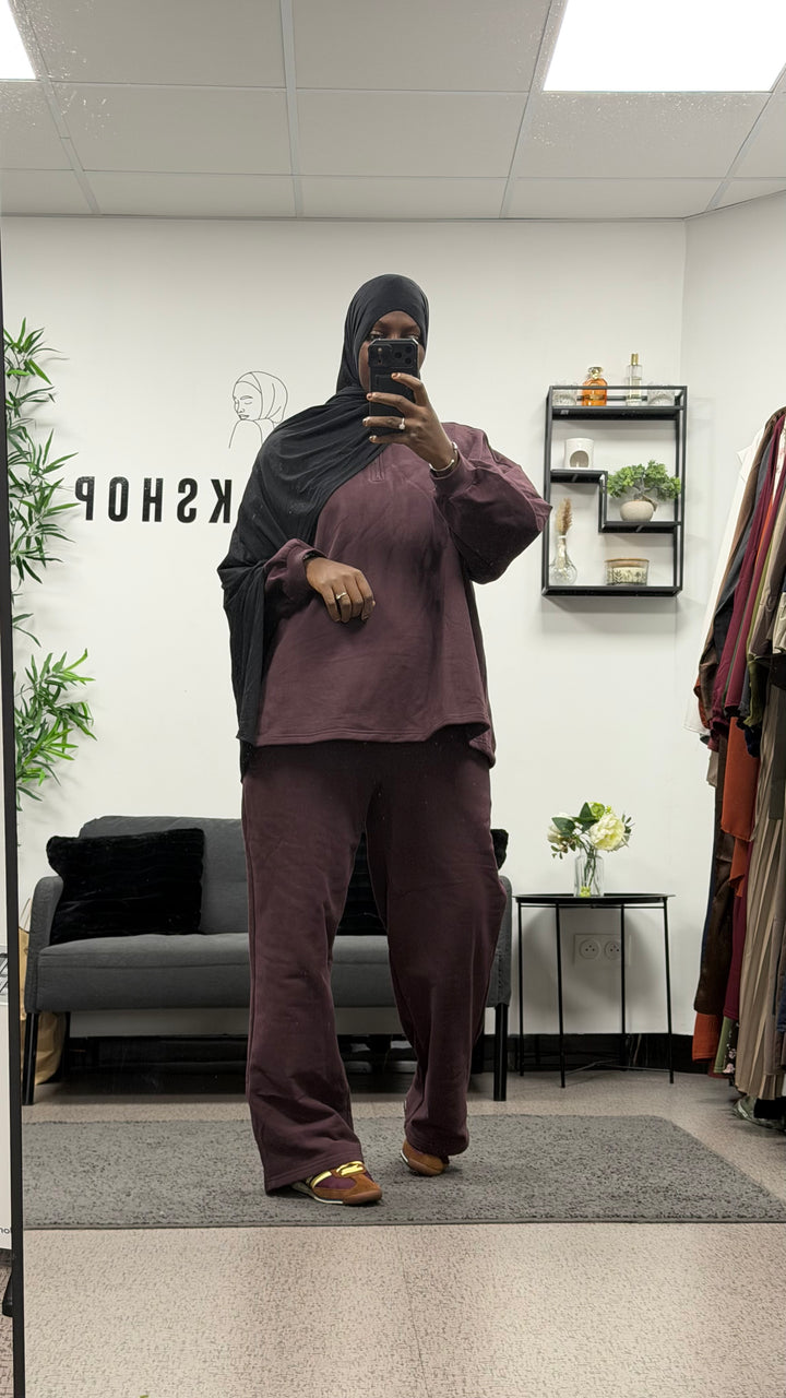 Ensemble jogging Binta