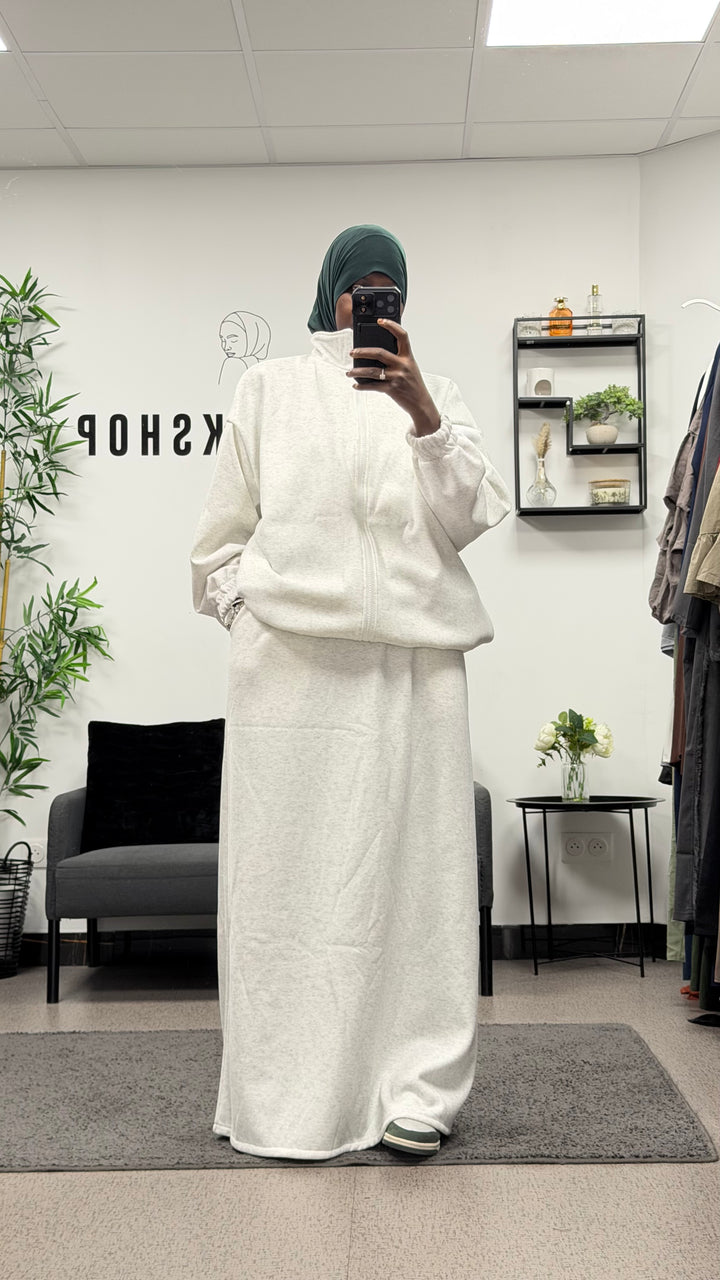 ENSEMBLE JOGGING TENDANCE JUPE