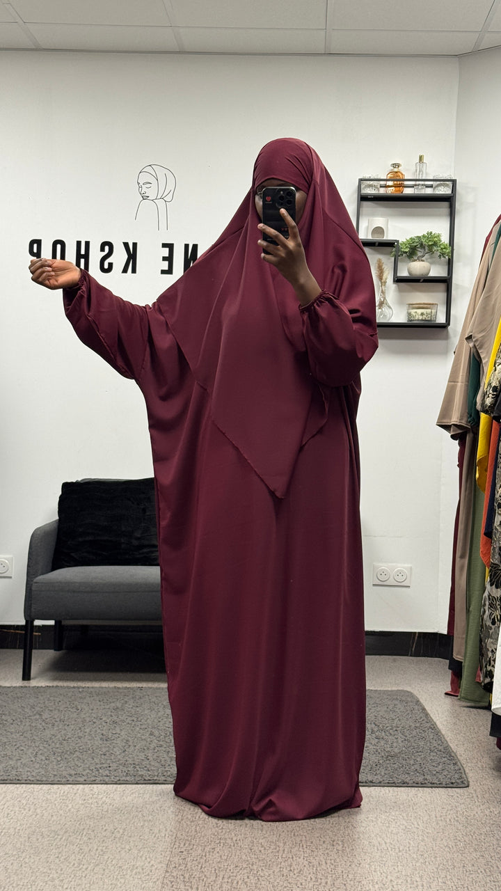 Robe & khimar en soie
