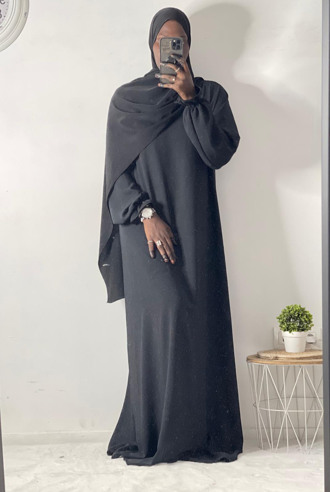Long tulip sleeve dress