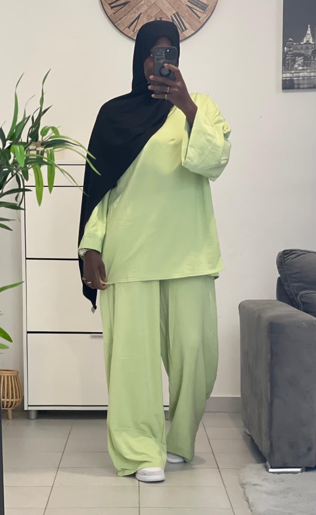 ENSEMBLE JOGGING PANTALON