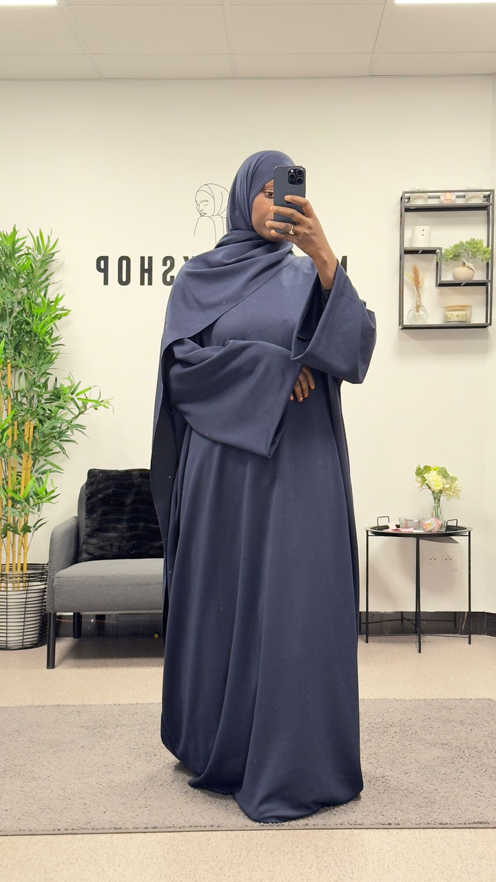 ROBE T-SHIRT & FOULARD