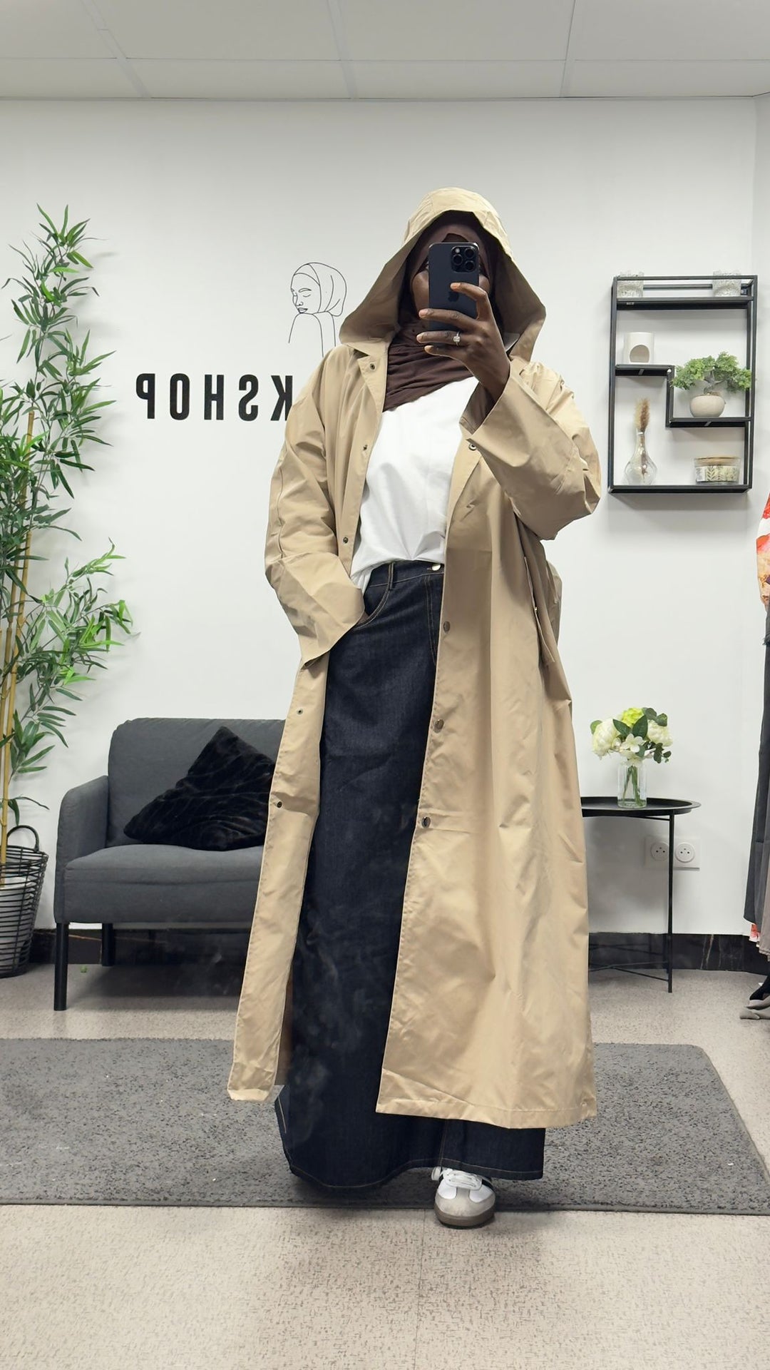 IMPERMÉABLE LONG A BOUTONS