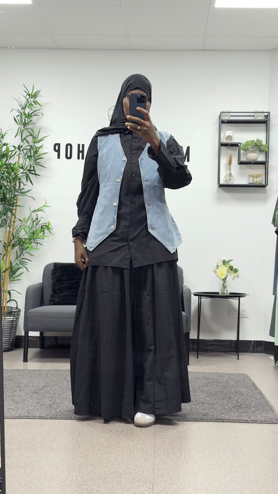 Gilet court sans manches en jean