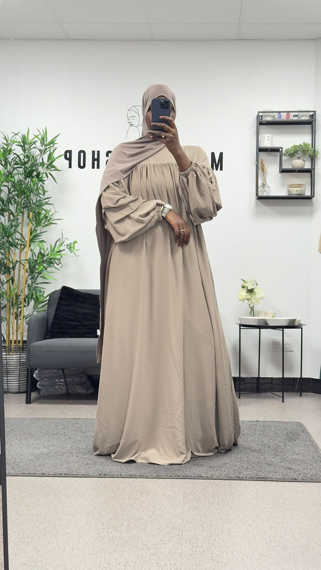 Robe Jamila