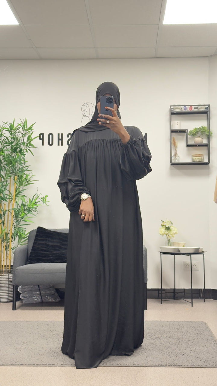 Robe Jamila