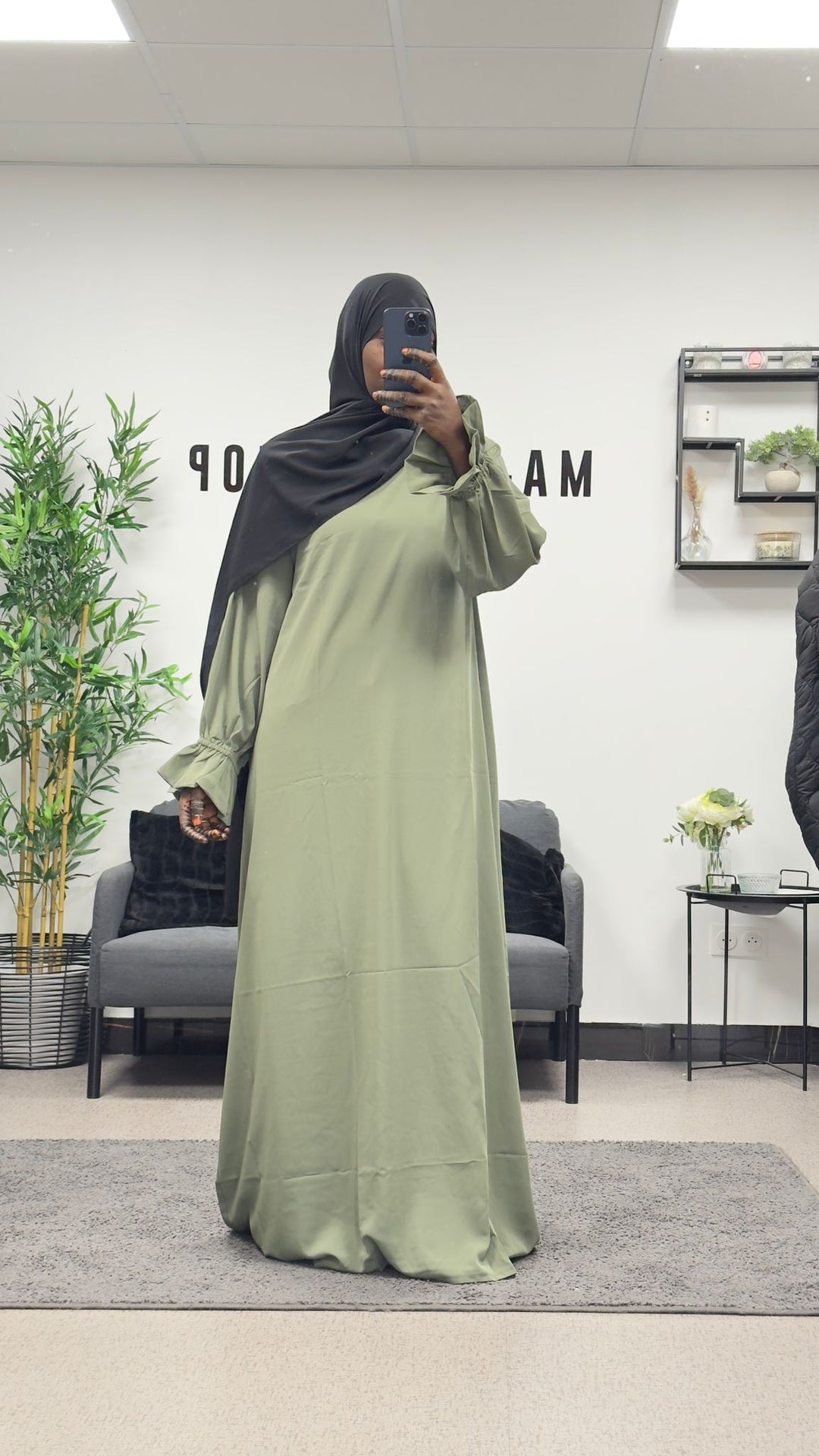 CHIC MEDINA SILK DRESS