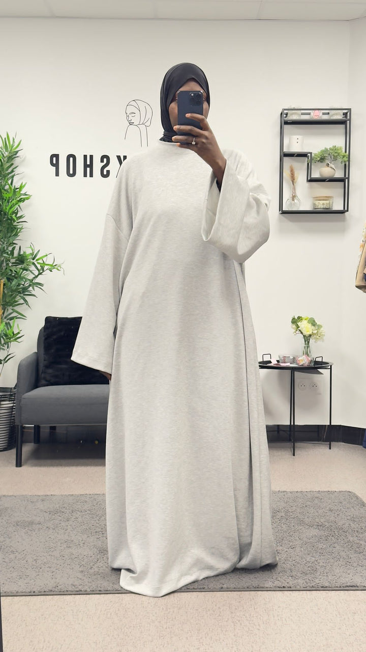 ROBE T-SHIRT & FOULARD