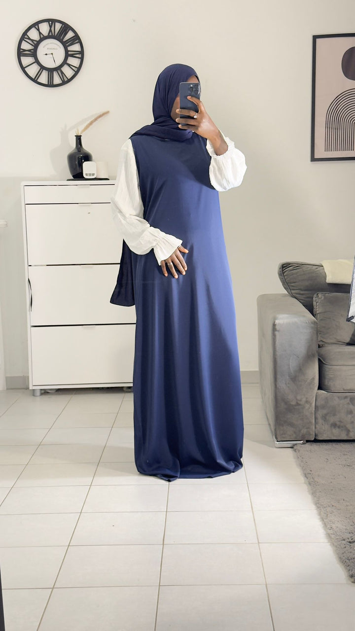 Sleeveless dress + top
