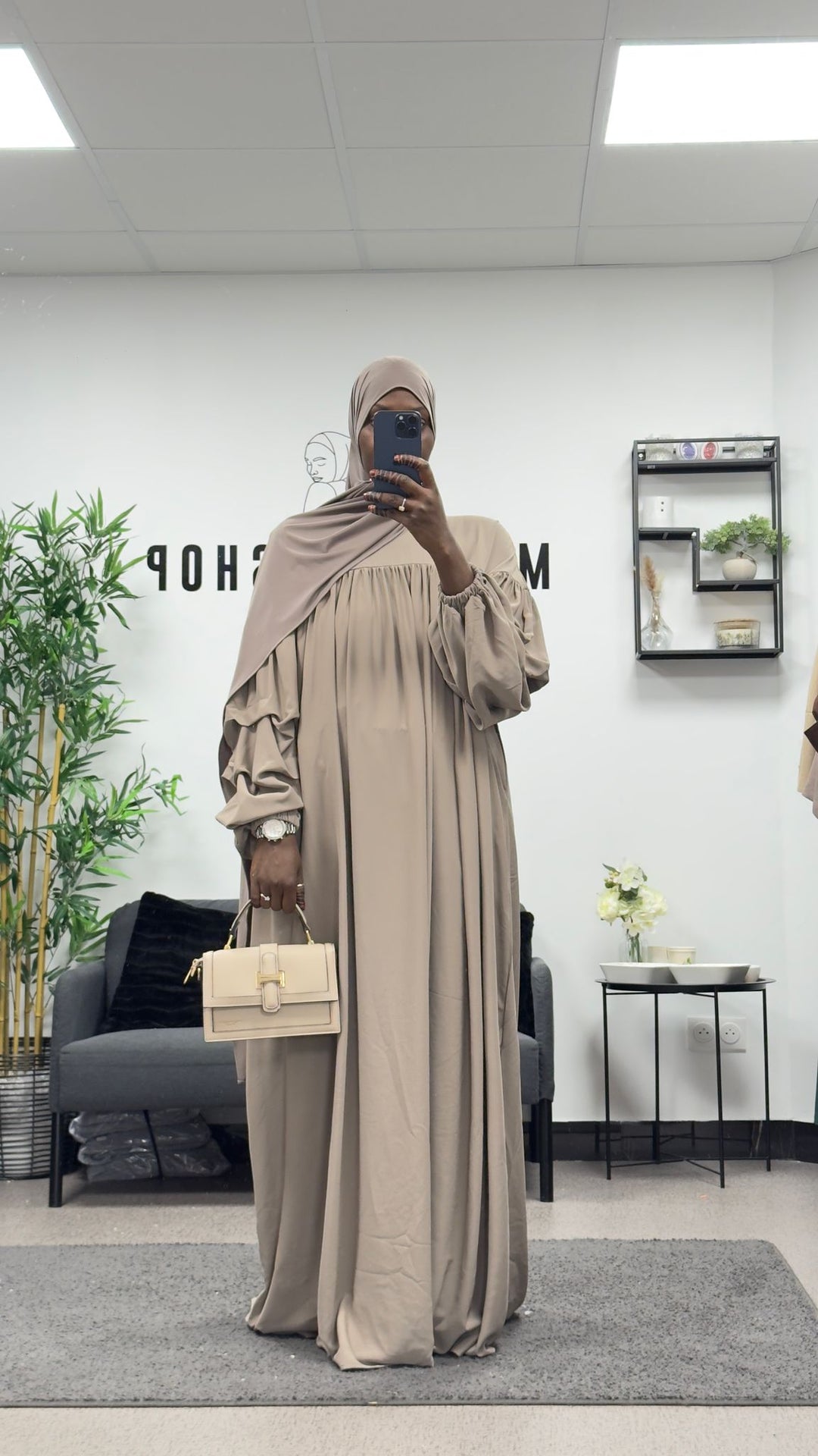 Robe Jamila