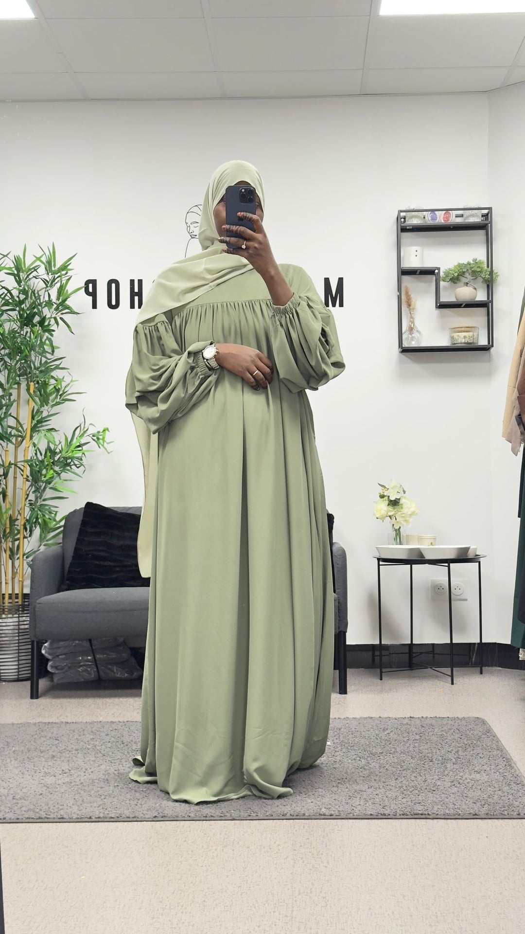 Robe Jamila
